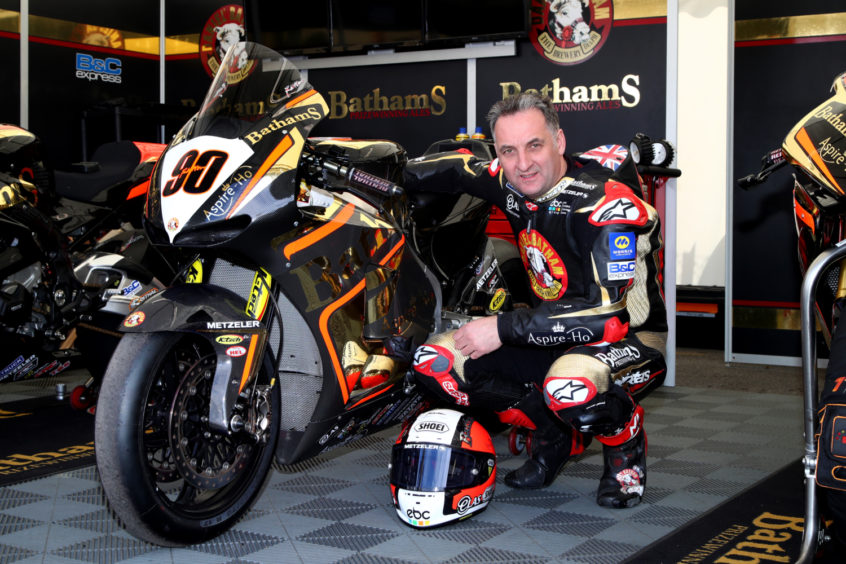 Michael Rutter to run 90 plate for NW200